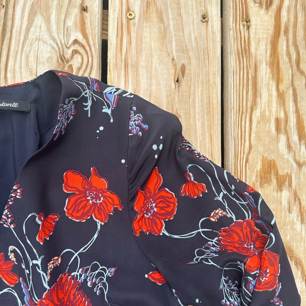 MADEWELL Silk Ruffle-Waist Dress in Windblown Poppies 3/4 sleeve mini SZ 12 EUC - Picture 3 of 15